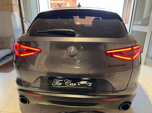 Alfa Romeo Stelvio 2.2 Q4 140 kW image number 4