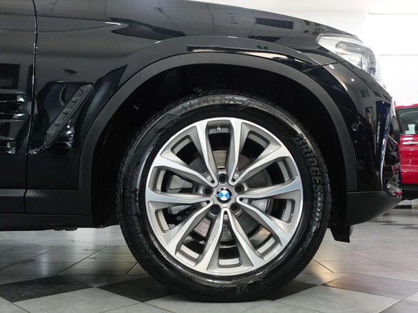 BMW X3 xDrive20d Advantage 140 kW image number 15