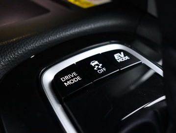 Car image 38