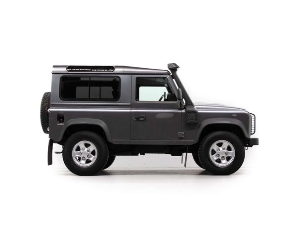 Land Rover Defender 90 2.2 90 kW image number 5