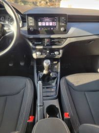 Car image 24