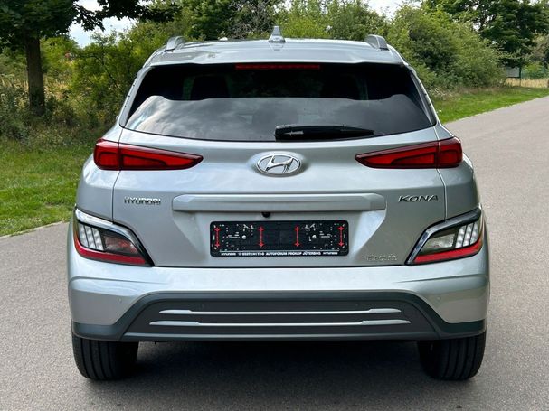 Hyundai Kona EV Trend 150 kW image number 2