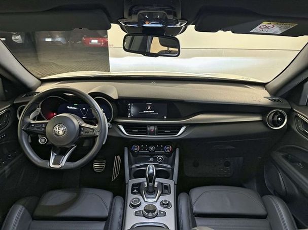 Alfa Romeo Stelvio 2.2 Q4 154 kW image number 8