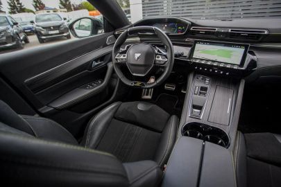 Car image 31