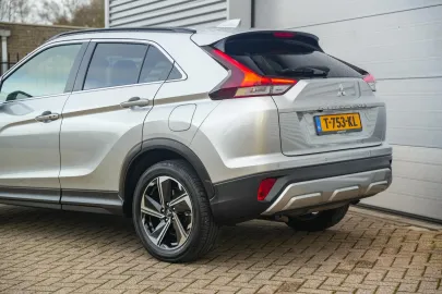 Car image 33