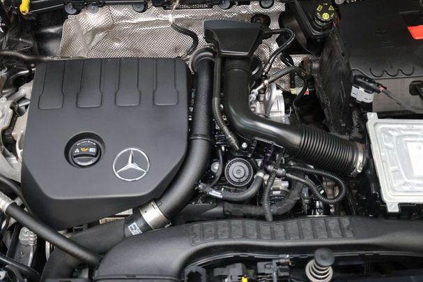 Mercedes-Benz CLA 180 100 kW image number 31