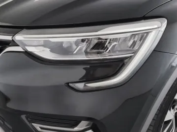 Car image 24