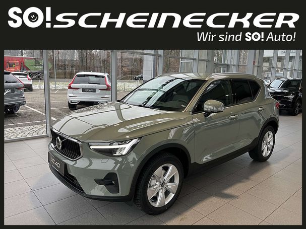 Volvo XC40 T2 Core 95 kW image number 1