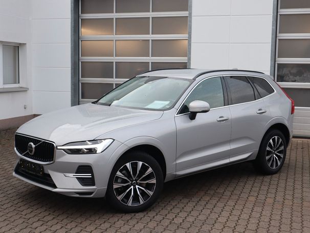 Volvo XC60 Core 145 kW image number 3