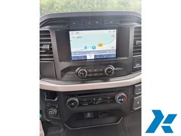 Car image 24