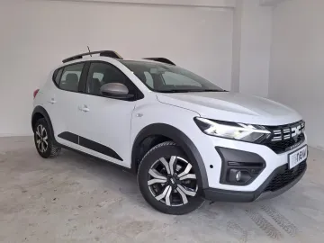 Car image 37
