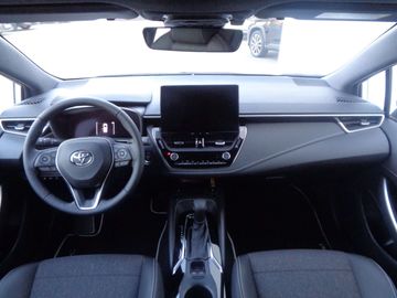 Car image 11