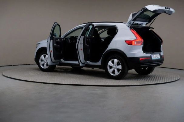 Volvo XC40 120 kW image number 7