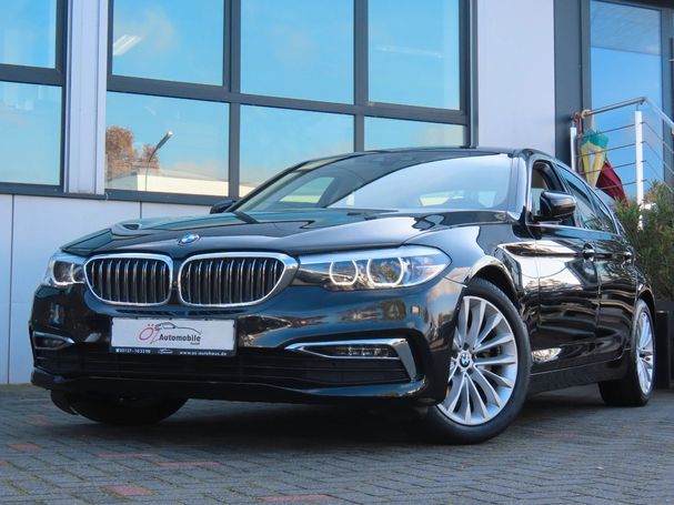 BMW 520i Luxury Line 135 kW image number 1