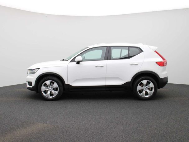 Volvo XC40 T2 Momentum 95 kW image number 5