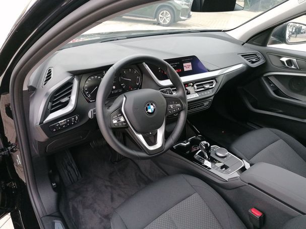 BMW 116d Advantage 85 kW image number 6