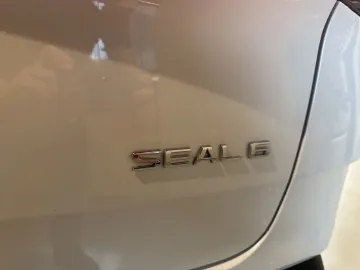 Car image 43