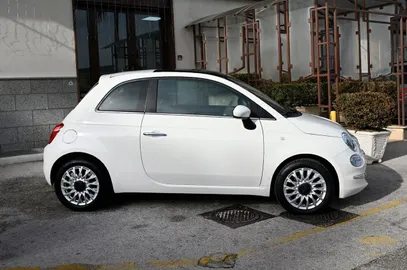 Car image 2