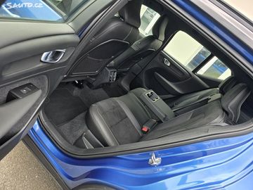 Car image 33