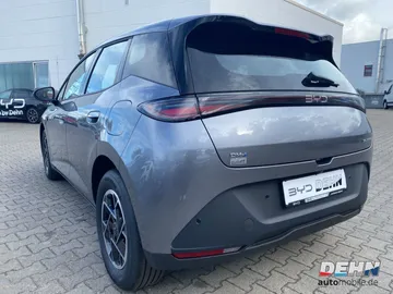 Car image 21