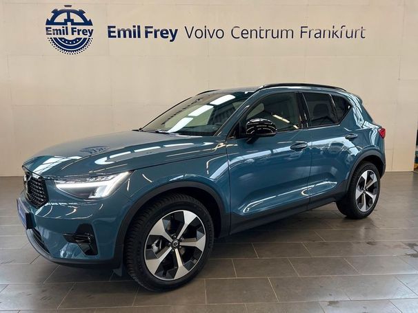 Volvo XC40 B3 Plus Dark DKG 120 kW image number 15