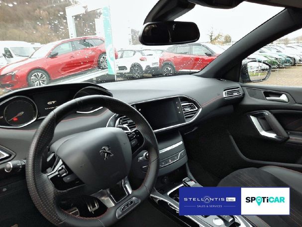 Peugeot 308 SW GT 1.6 e 225 165 kW image number 8