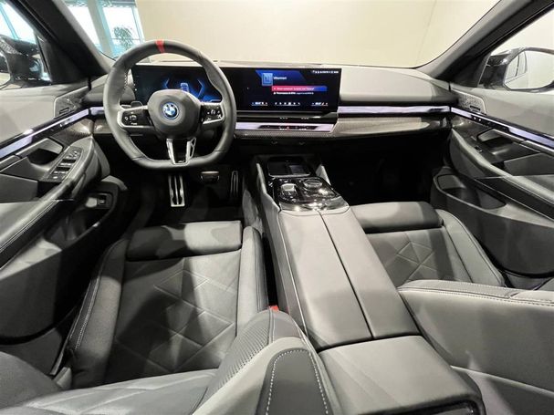 BMW i5 M60 Pro 442 kW image number 6