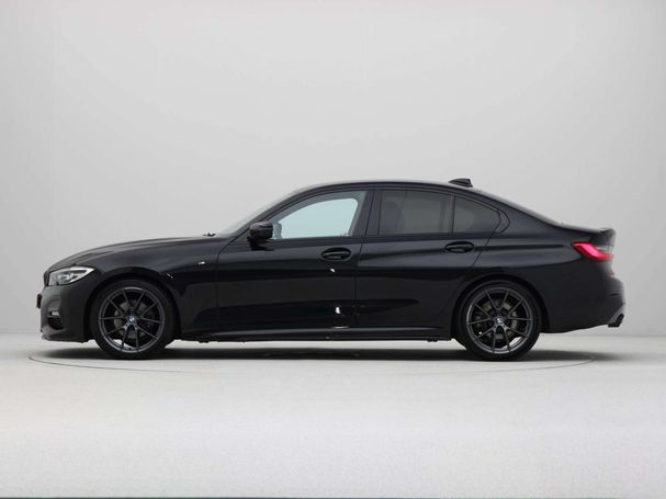 BMW 320i M Sport 135 kW image number 12