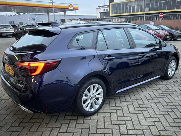 Toyota Corolla Hybrid Touring Sports 103 kW image number 20