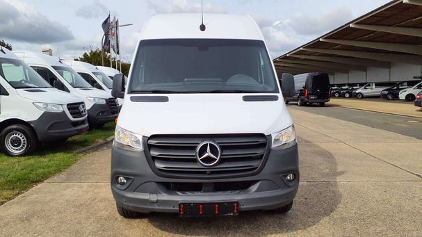 Mercedes-Benz Sprinter 317 CDI RWD 125 kW image number 4