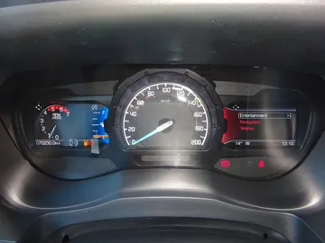 Car image 34