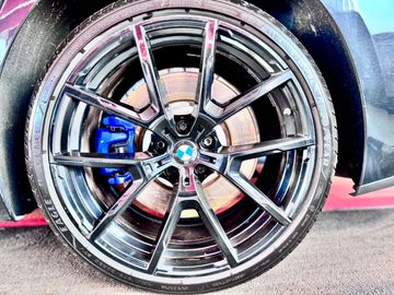 Car image 37