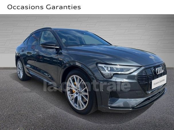 Audi e-tron 50 quattro Sportback 230 kW image number 2