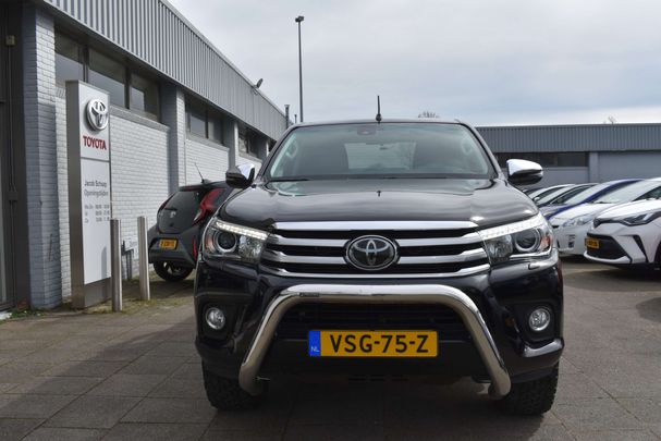 Toyota Hilux Double D Cab 2.4 4D Executive 110 kW image number 6