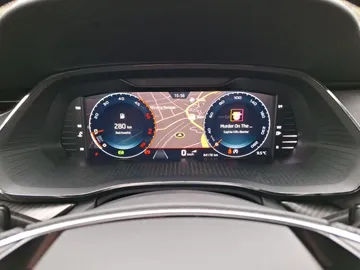 Car image 32