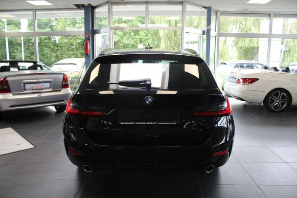 BMW 320d Touring xDrive Advantage 140 kW image number 4