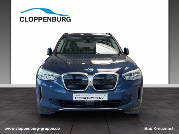 BMW iX3 210 kW image number 8