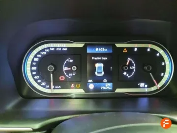 Car image 16