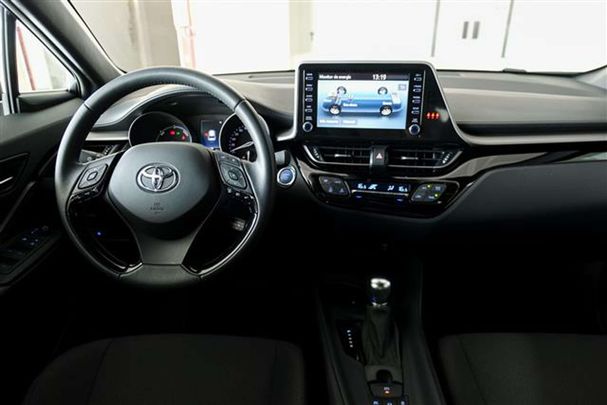 Toyota C-HR 90 kW image number 8