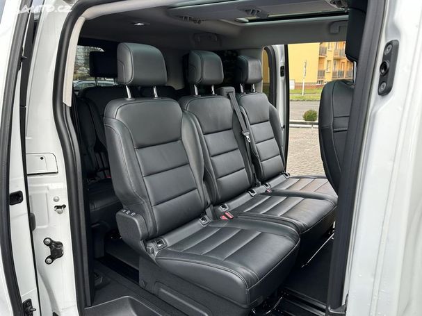 Peugeot e-Traveller 100 kW image number 38