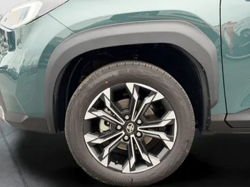 Car image 21