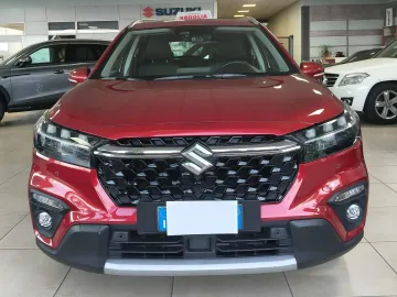 Car image 3