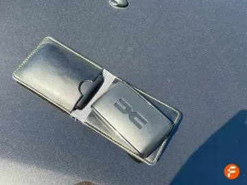 Car image 29