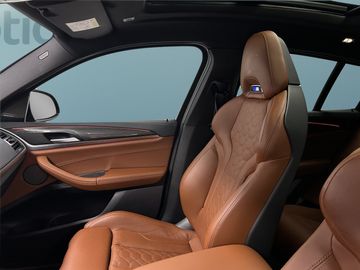 Car image 40