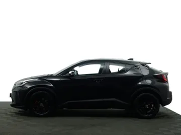 Car image 26