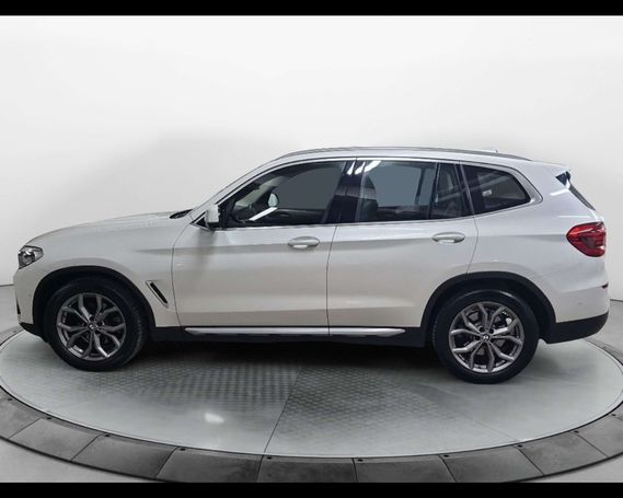 BMW X3 xDrive20d xLine 140 kW image number 6