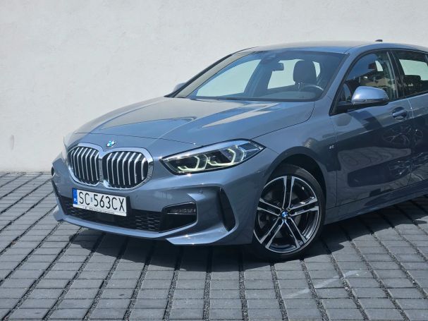 BMW 120i xDrive 131 kW image number 1