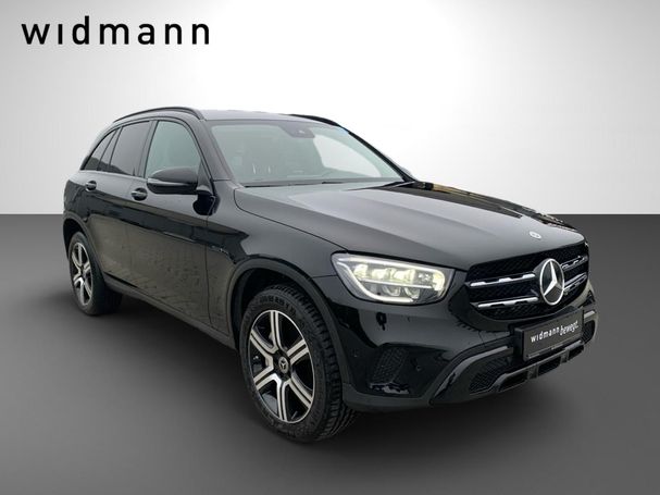 Mercedes-Benz GLC 300 de 225 kW image number 3