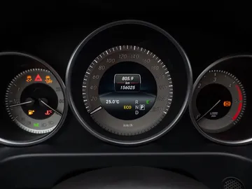 Car image 39