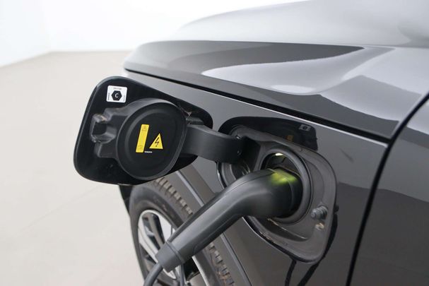 Volvo XC40 Recharge T4 Plus Dark 155 kW image number 14